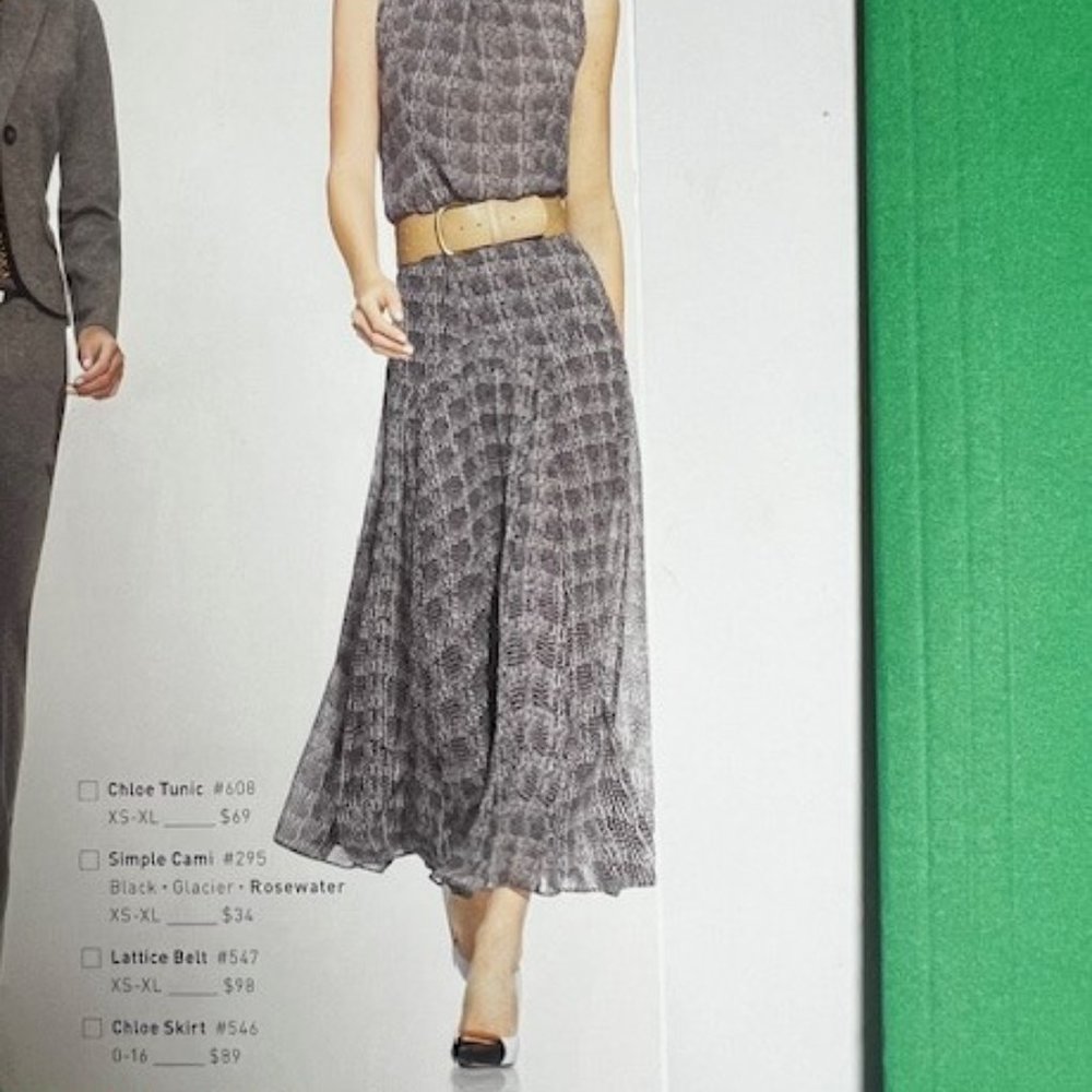 Cabi Size 4 Chloe Skirt